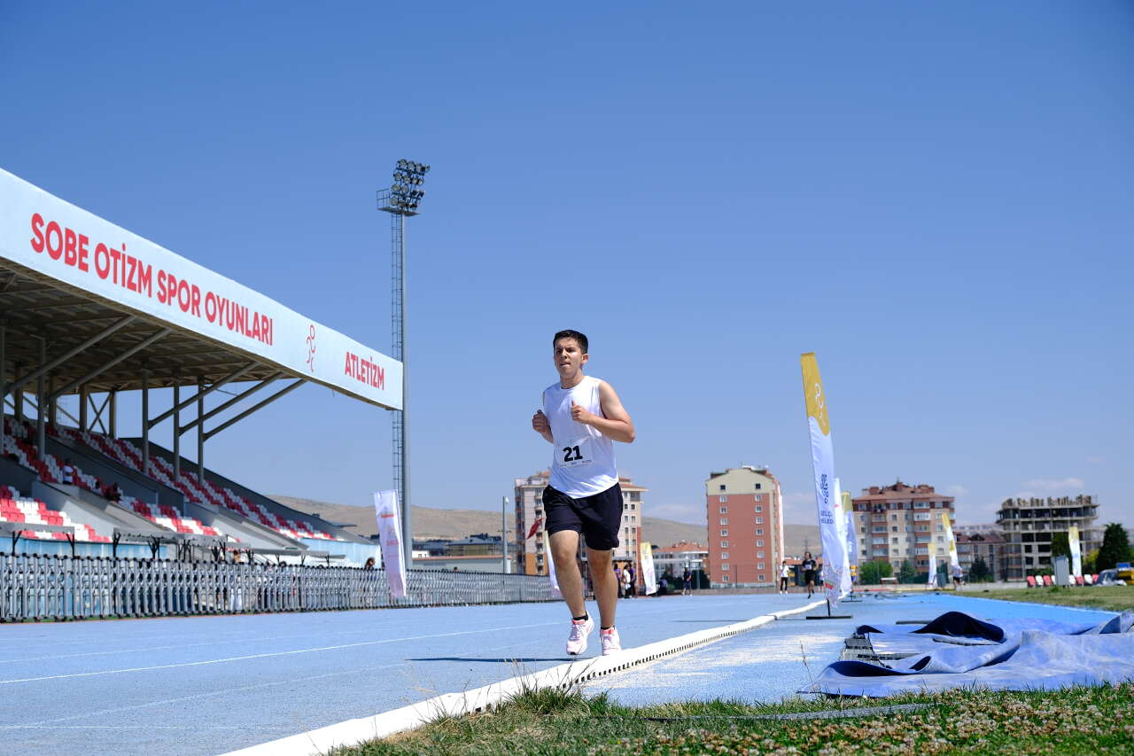 Konya'da üç gün boyunca spor, umut ve başarı konuşuldu 19